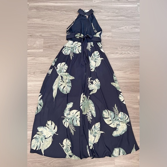 Dress Forum Los Angeles stall blue tropical halter maxi dress.Size:S.Gently Used - Picture 2 of 3